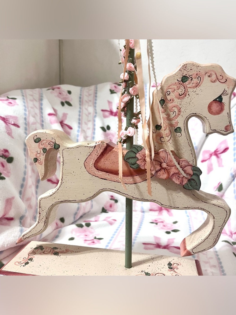 Figurine Nursery Cottage